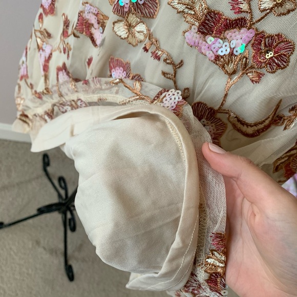 ♥️ Last One! {M} Off-the-Shoulder Sequin Dress - Picture 8 of 10